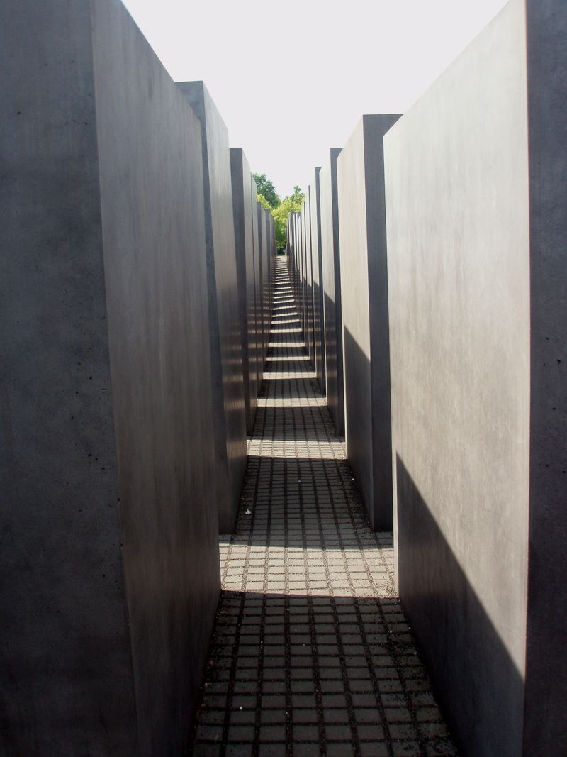 Holocaust Memorial alley adj