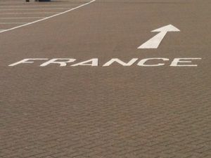 This way to France